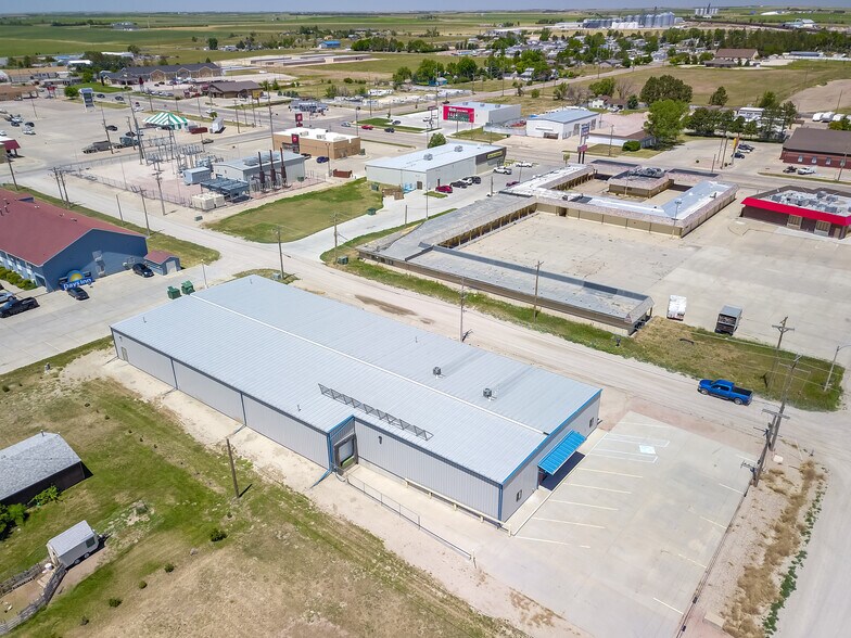 More Photos Of 1207 W 2nd St, Alliance Manufacturing For Sale