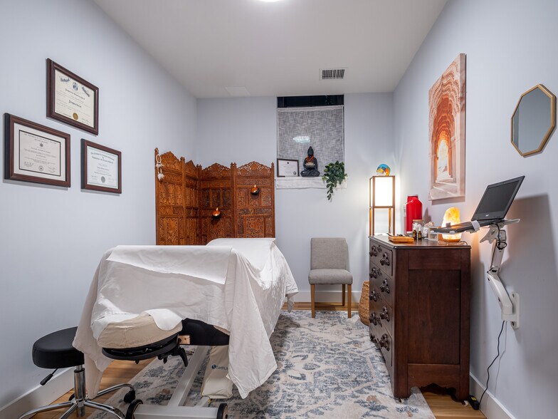 More Photos Of 70 Park St, Montclair Medical For Lease