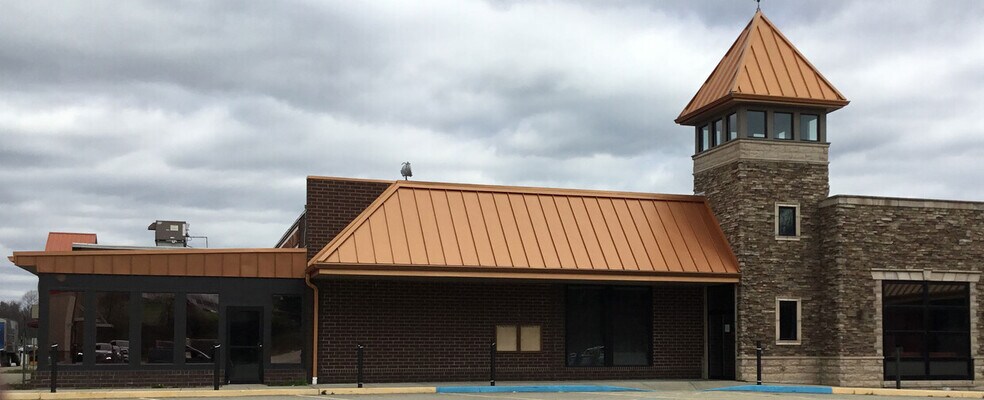 More Photos Of 1952 University Dr, Lemont Furnace Unknown For Lease