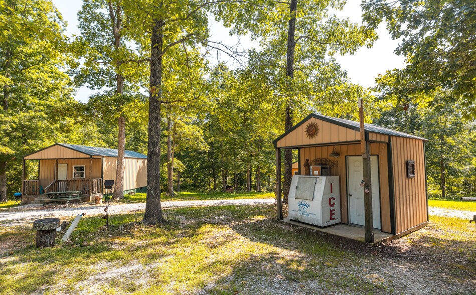 More Photos Of 11726 Highway K, Jadwin Hotel For Sale