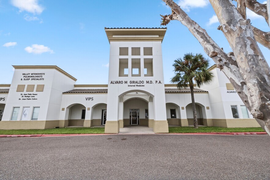 Primary Photo Of 1200 E Savannah Ave, McAllen Medical For Lease
