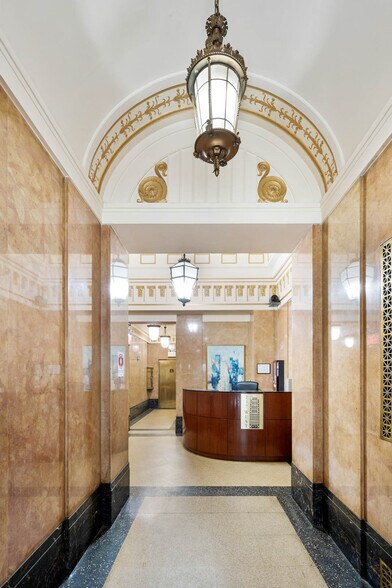 More Photos Of 247 W 30th St, New York Office For Lease