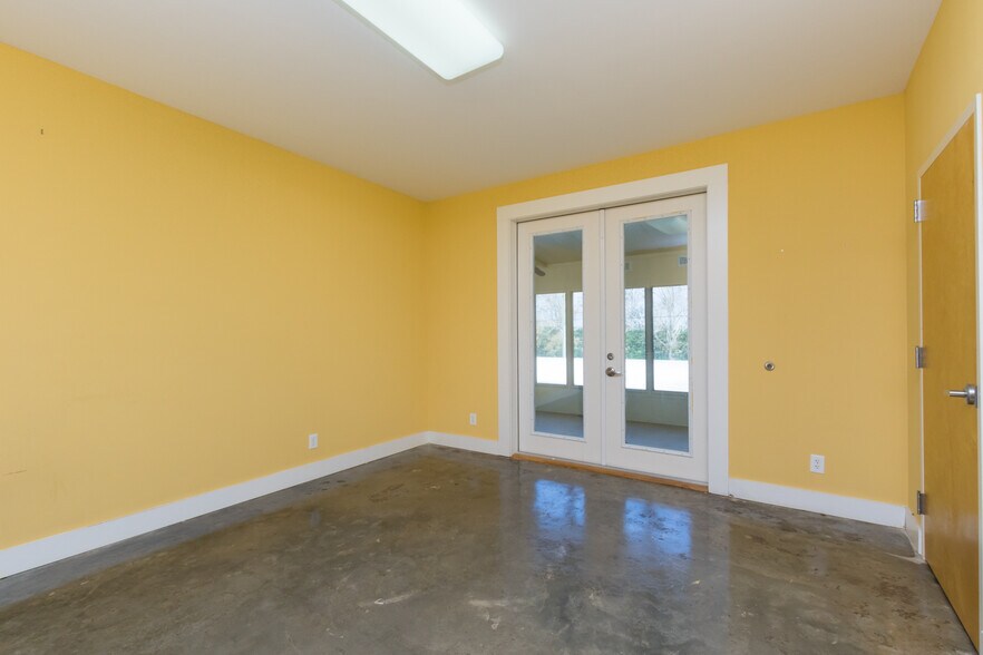 More Photos Of 100 S Greentree Ln, Foley Medical For Sale