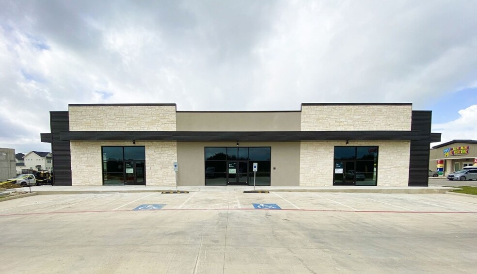 Primary Photo Of 12112 Alamo Ranch Pky, San Antonio General Retail For Lease