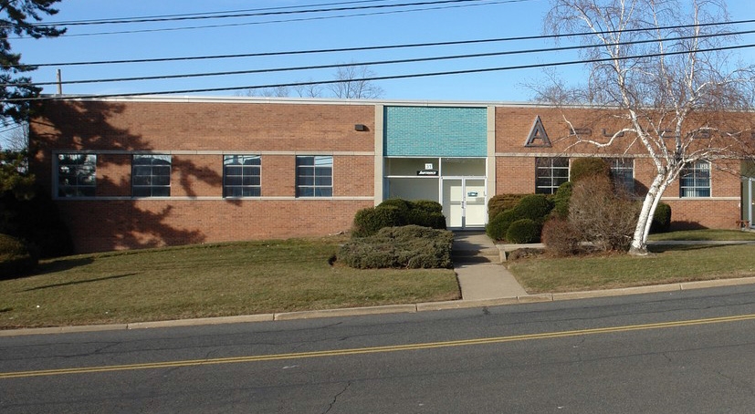 Primary Photo Of 31 Industrial Ave, Mahwah Warehouse For Lease