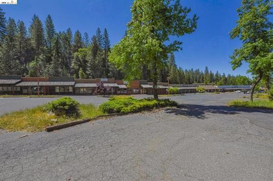 Primary Photo Of 18713 Tiffeni Dr, Twain Harte Office For Sale