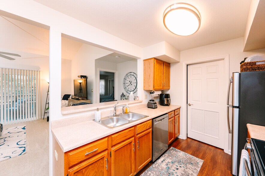 More Photos Of 100 Twin Ponds Ln, Bridgeville Apartments For Sale