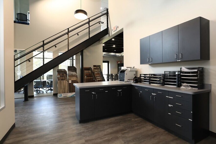 More Photos Of 12788 Grant Rd, Cypress Office For Lease