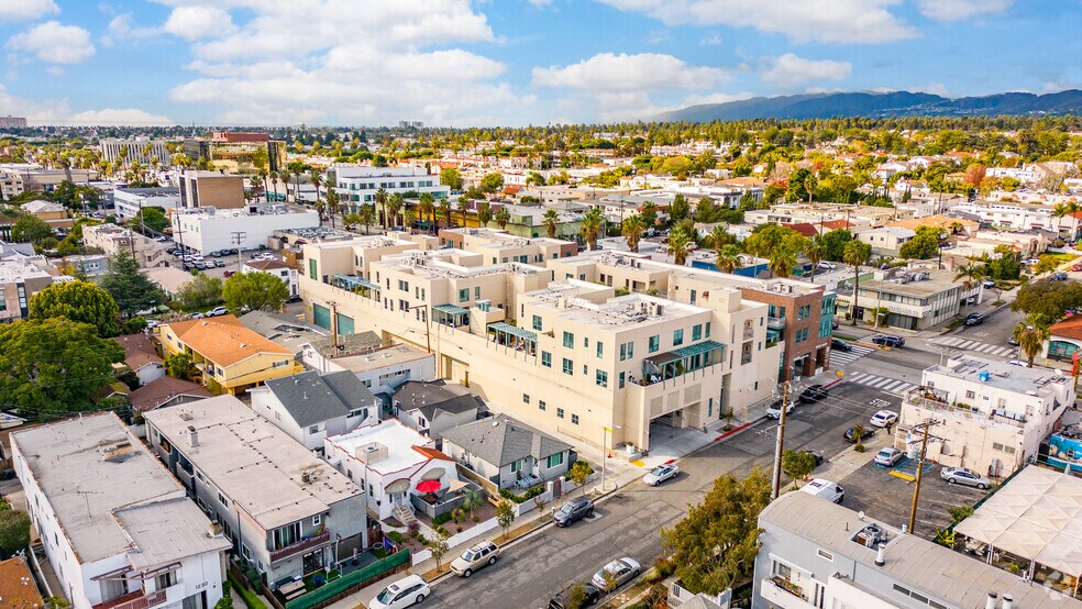 More Photos Of 2300 Wilshire Blvd, Santa Monica Apartments For Lease