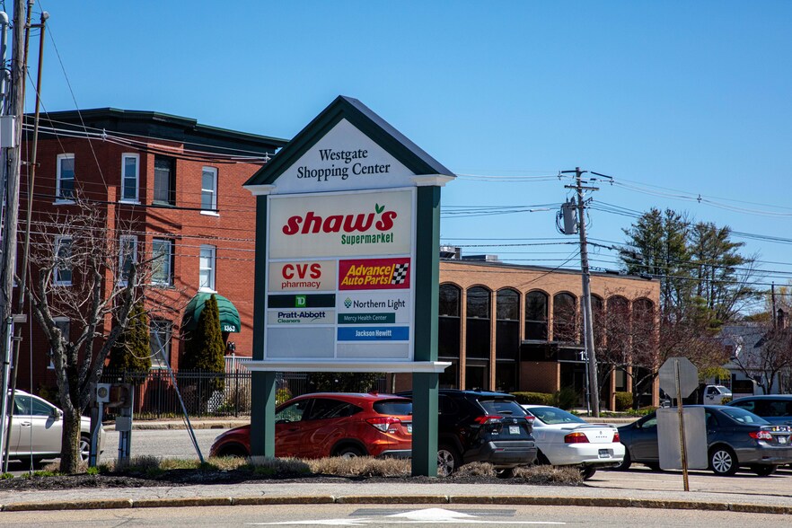 More Photos Of 1364-1600 Congress St, Portland Unknown For Lease