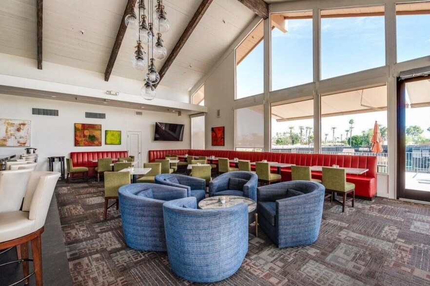 More Photos Of 60 La Ronda Dr, Rancho Mirage Apartments For Sale