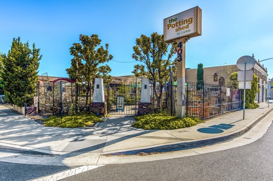 More Photos Of 401 W Chapman Ave, Orange General Retail For Sale