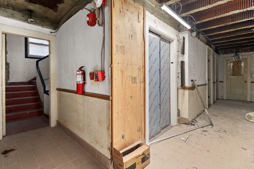 More Photos Of 315 Seneca St, Seattle Hotel For Sale