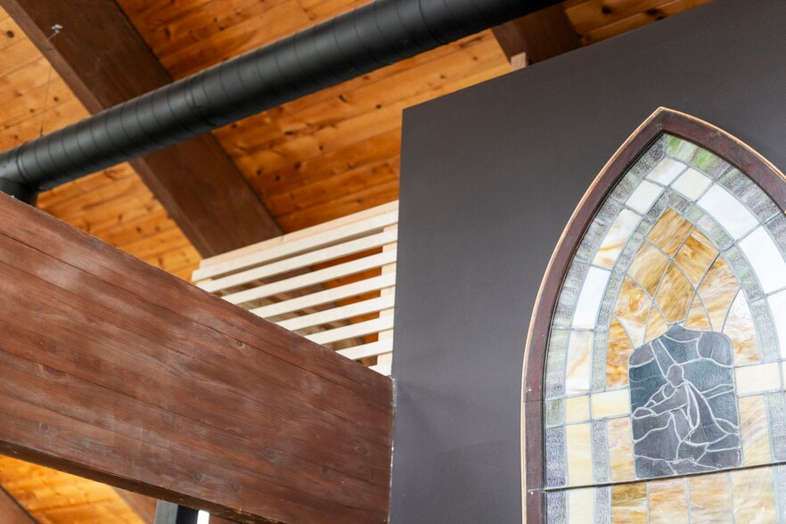 More Photos Of 4720 Avenue O 1/2, Galveston Showroom For Sale