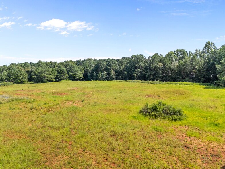 More Photos Of 701 Airport Rd, Salisbury Land For Sale