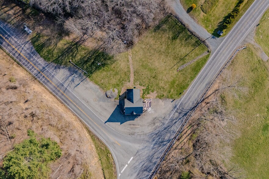 More Photos Of 12 Scenic Rd, Fries General Retail For Sale