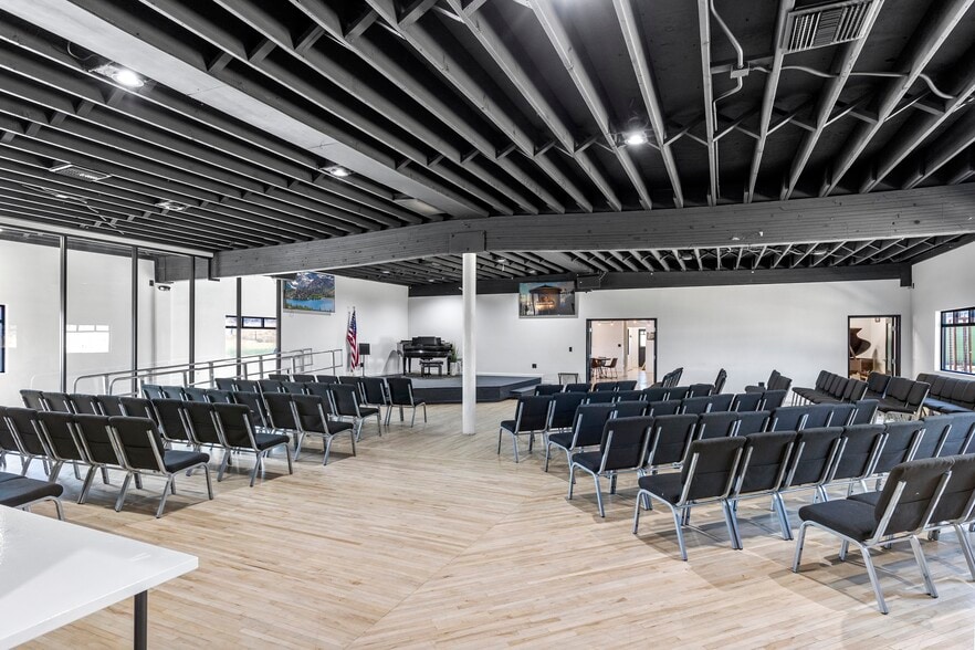 More Photos Of 48771 W Valley Blvd, Tehachapi Schools For Sale