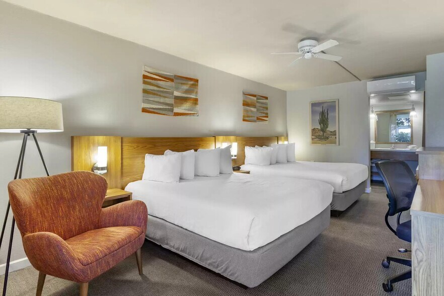 More Photos Of 7017 E McDowell Rd, Scottsdale Hotel For Sale