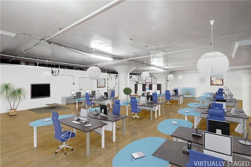 More Photos Of 4710 32nd Pl, Long Island City Warehouse For Lease