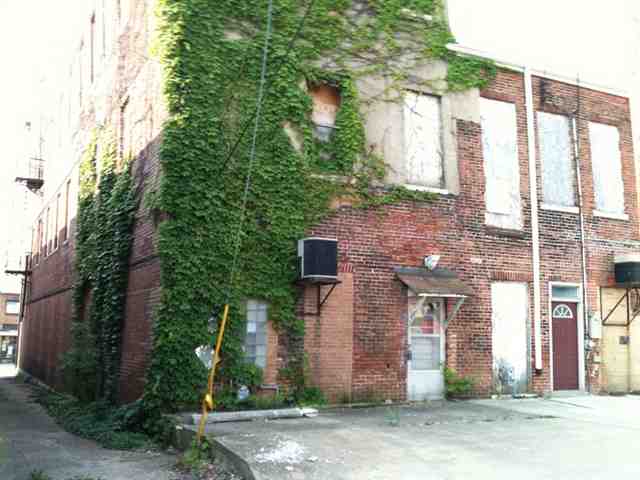 More Photos Of 13 W National, Brazil Office For Lease