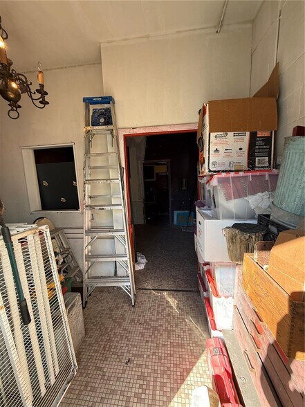 More Photos Of 5610 N Nebraska Ave, Tampa Office For Sale