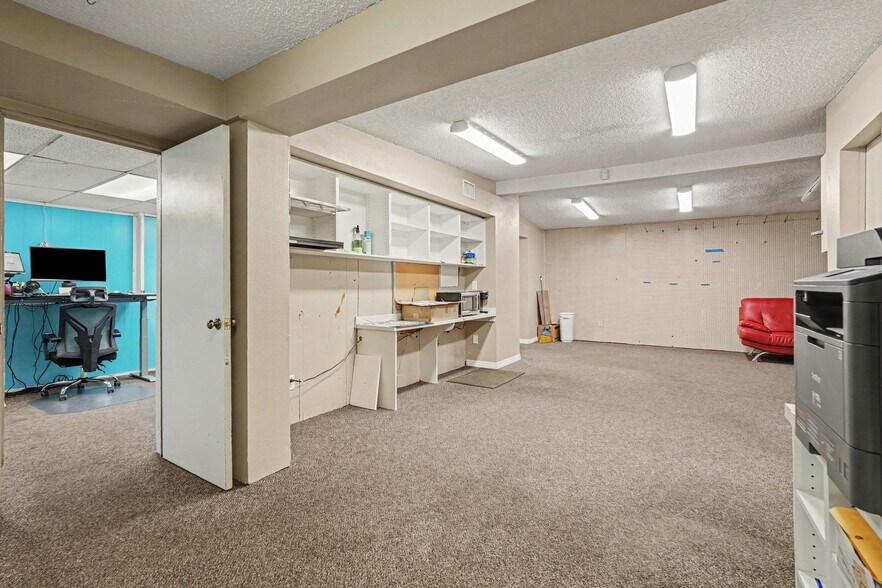 More Photos Of 5133 FL-54, New Port Richey Office Residential For Lease