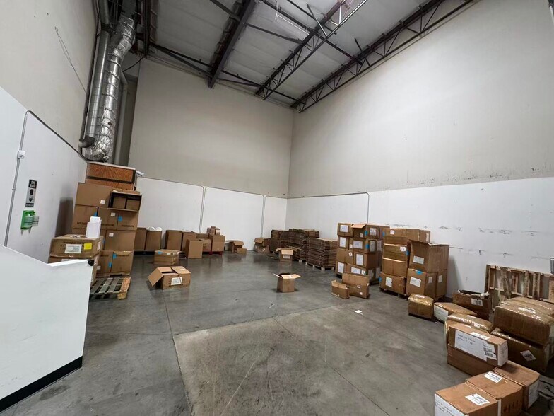 More Photos Of 4230 E Airport Dr, Ontario Warehouse For Lease