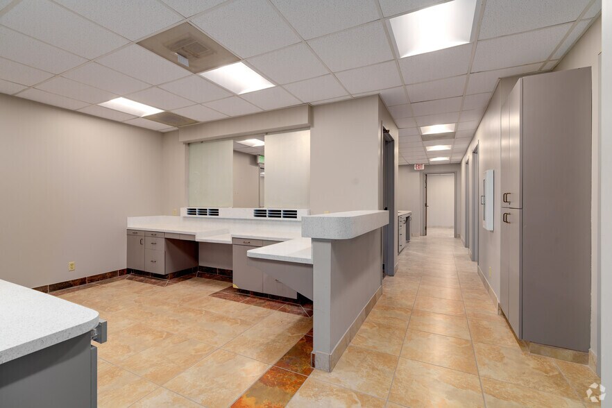 More Photos Of 616 E Altamonte Dr, Altamonte Springs Medical For Sale