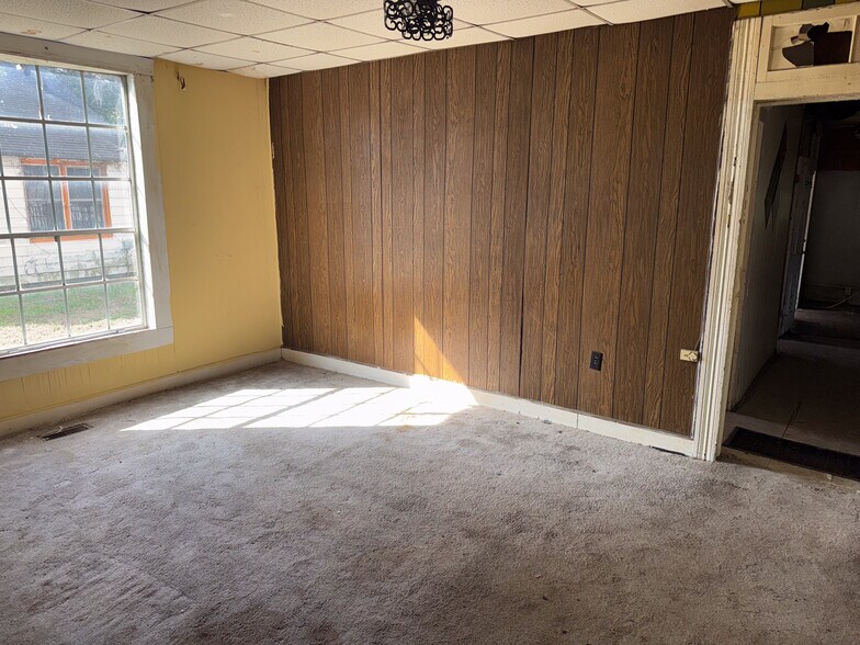 More Photos Of 2815 Wicklow St, Savannah Office For Sale