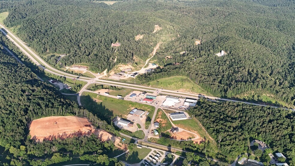 More Photos Of 25 Commercial Dr, Van Buren Restaurant For Sale