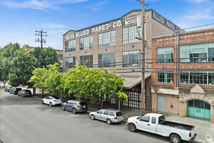 More Photos Of 283 4th St, Oakland Loft Creative Space For Lease