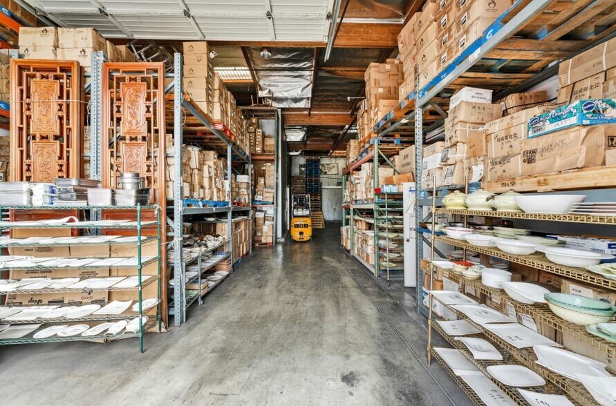 More Photos Of 2023 Lee Ave, South El Monte Refrigeration Cold Storage For Sale