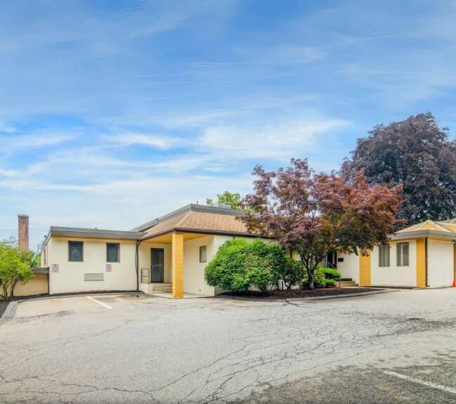 Primary Photo Of 20 North Rd, Bedford Office For Sale