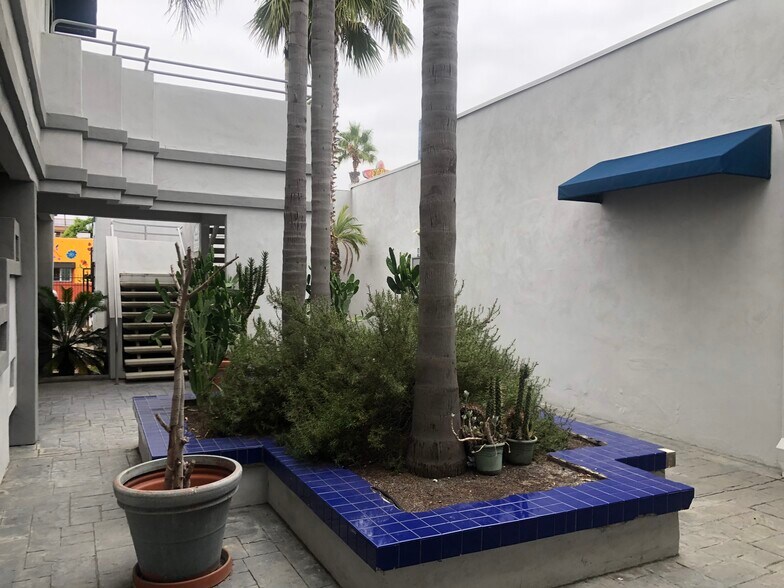 More Photos Of 424-428 Broadway, Chula Vista Office For Sale