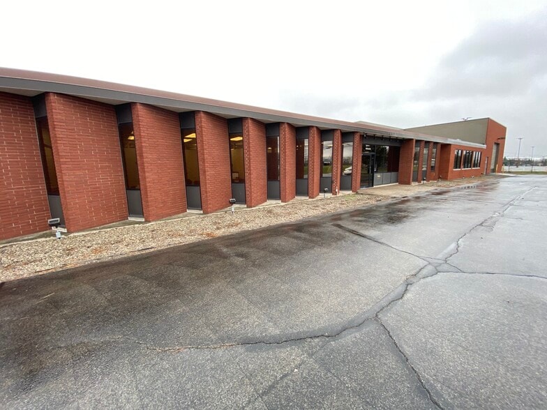 More Photos Of 350 Buell Rd, Rochester Manufacturing For Sale