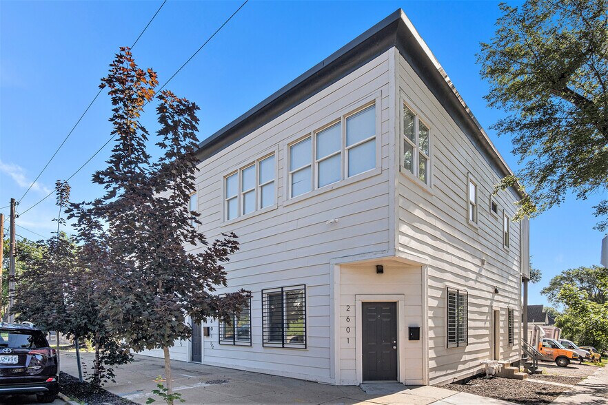 Primary Photo Of 2601-2603 N 45th St, Omaha Storefront Retail Residential For Sale