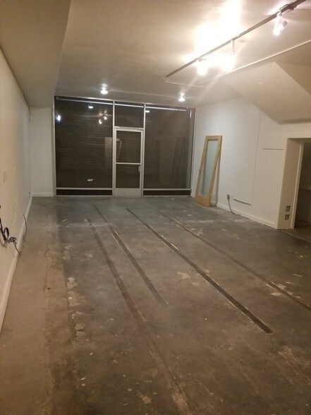 More Photos Of 7519-7521 Melrose Ave, Los Angeles Storefront Retail Office For Sale