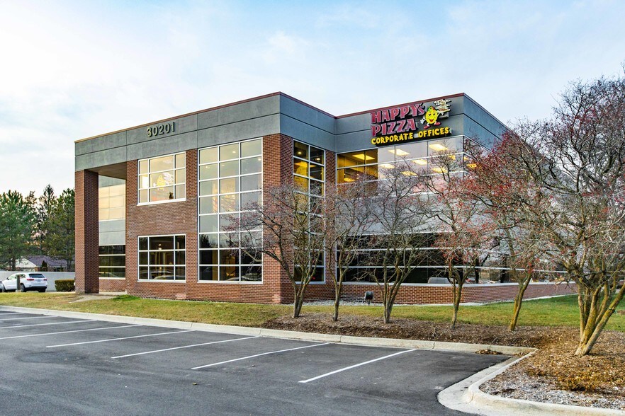 More Photos Of 30201 Orchard Lake Rd, Farmington Hills Office For Sale