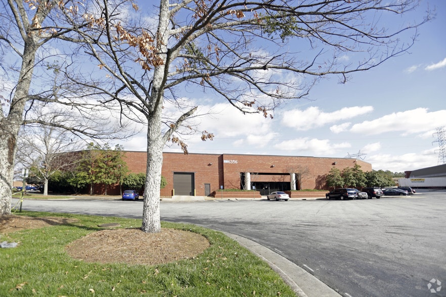 More Photos Of 6356 Corley Rd, Peachtree Corners Warehouse For Lease