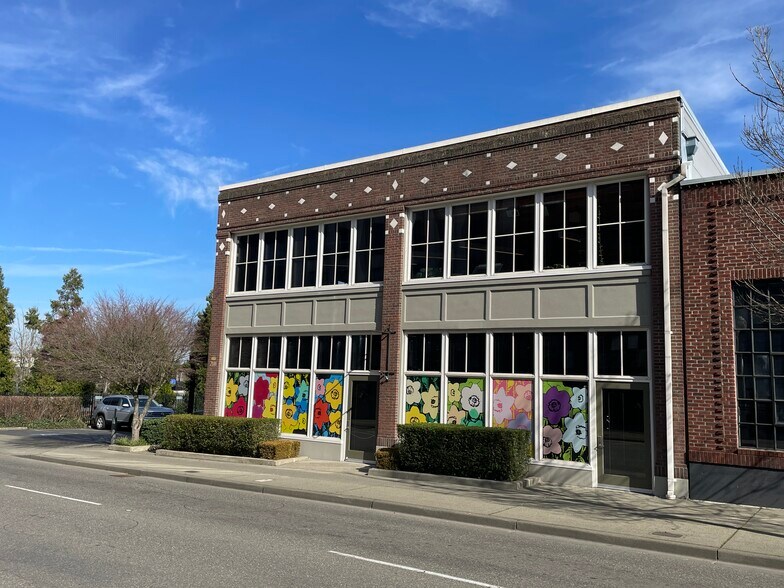More Photos Of 2111 Pacific Ave, Tacoma Office For Sale