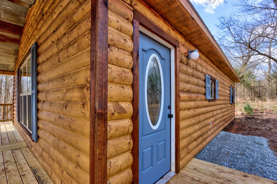 More Photos Of 27210 S Highway 125, Afton Apartments For Sale