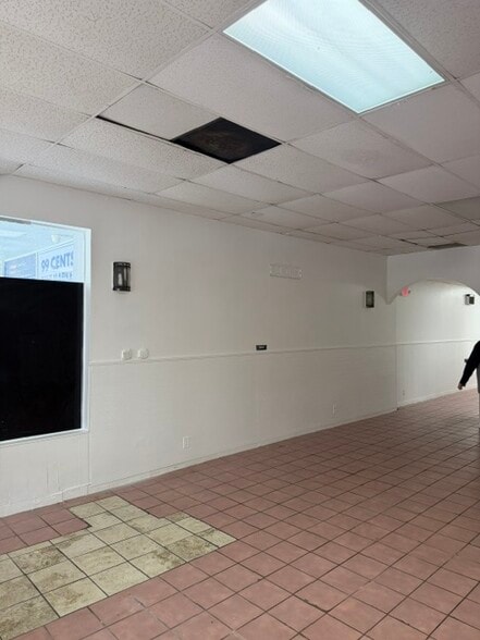 More Photos Of 6500 NW Atlantic Blvd, Margate Unknown For Lease