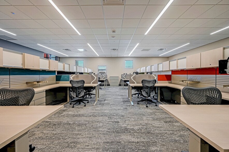 More Photos Of 3610-3626 West Ave, San Antonio Office For Sale