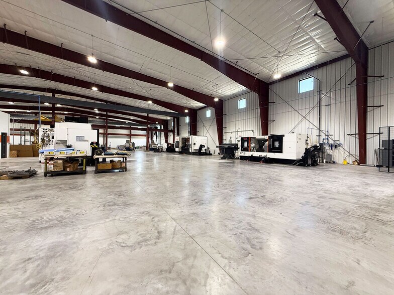 More Photos Of 8989 Weier Rd, Pevely Industrial For Sale