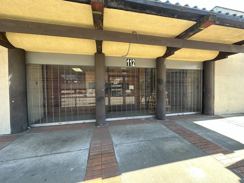 More Photos Of 112 E Market St, Stockton Storefront For Sale