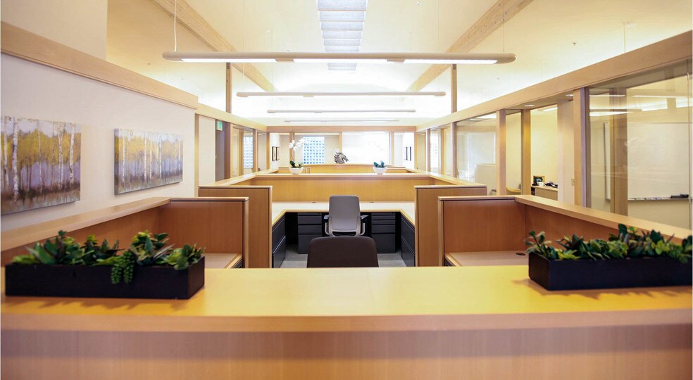 More Photos Of 599 Bridgeway, Sausalito Office For Lease