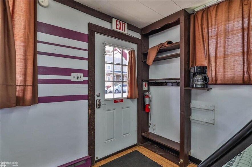 More Photos Of 3010 S 2nd St, Hokendauqua Storefront Retail Office For Sale