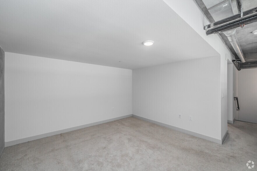 More Photos Of 899 Traction Ave, Los Angeles Apartments For Lease