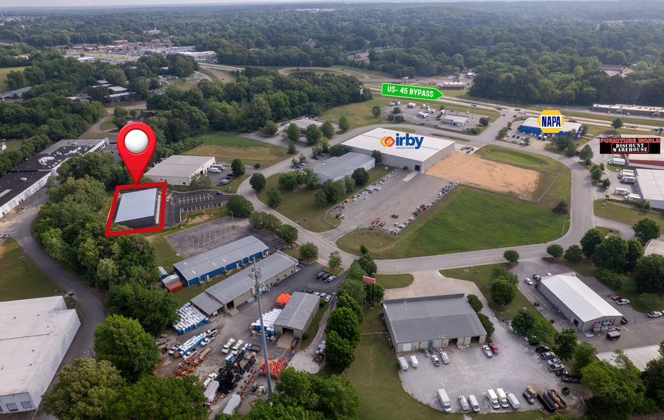 More Photos Of 176 Commerce Center Cir, Jackson Flex For Lease