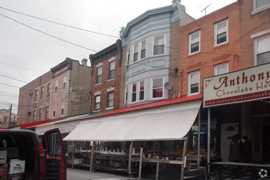 More Photos Of 911-913 S 9th St, Philadelphia Storefront Retail Residential For Lease
